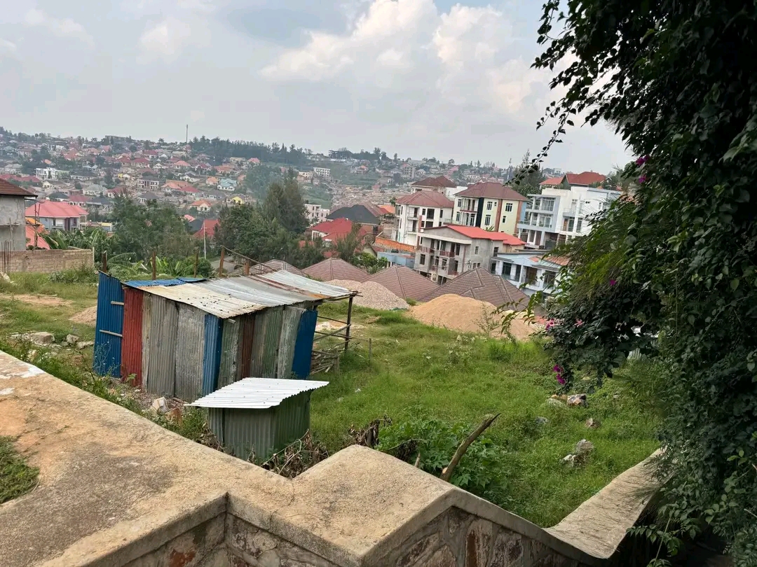 LAND FOR SALE AT KIBAGABAGA - 900SQM -260M