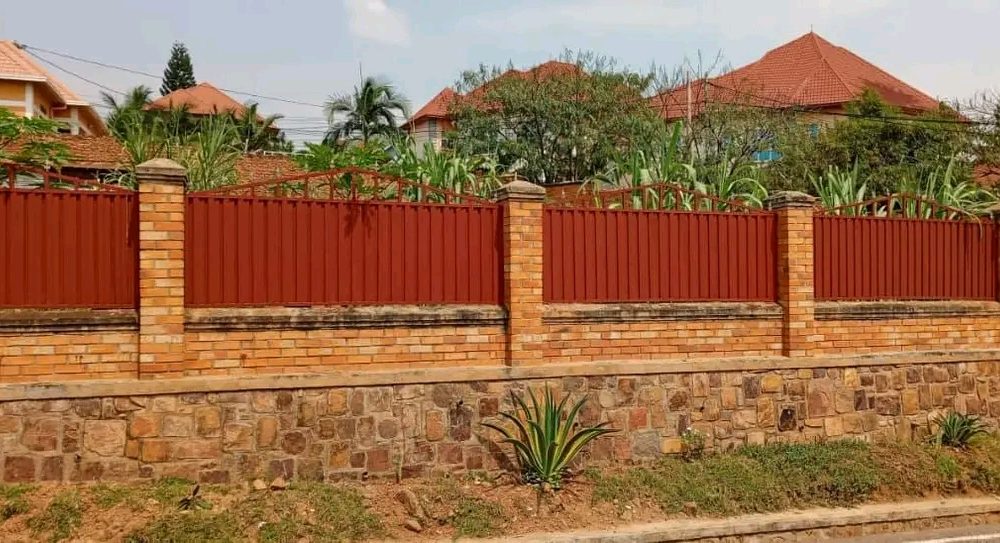 A very good , big plot for sale at Kibagabaga - 350M