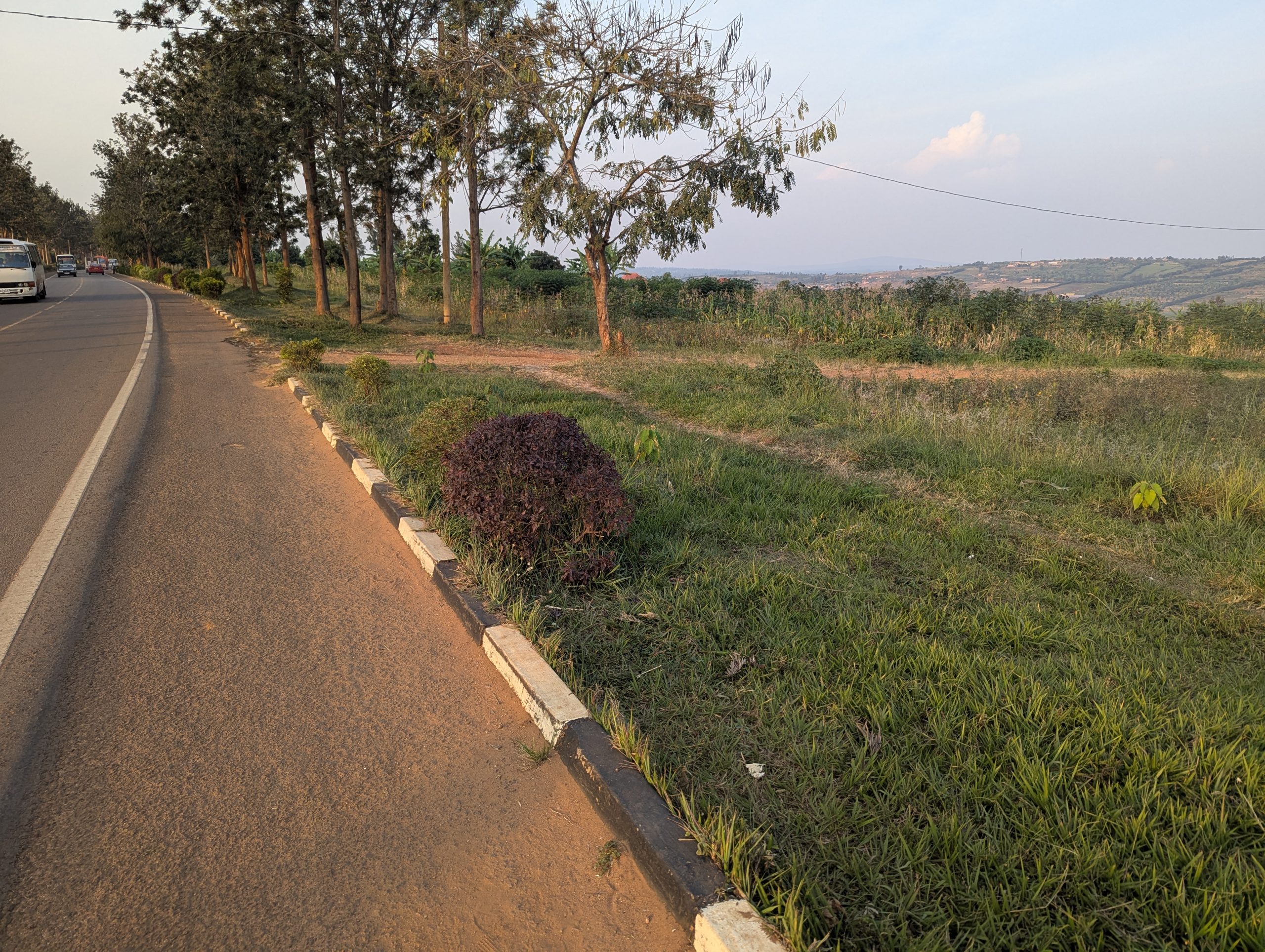 IBIBANZA BYIZA BIRI KURI KABURIMBO BUGESERA -KANZENZE KURI MILIYONI 13