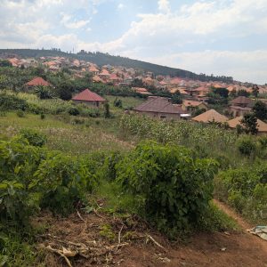 ibibanza byiza masaka muri r1 hari physical plan 22m, 24m, 25m na 26m